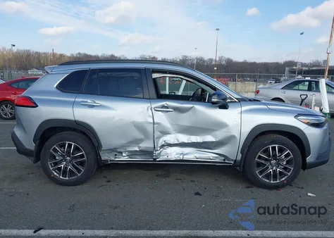 2026 Toyota Corolla Cross Xle z USA, uszkodzony, nr VIN 7MUDAABG8TV154526